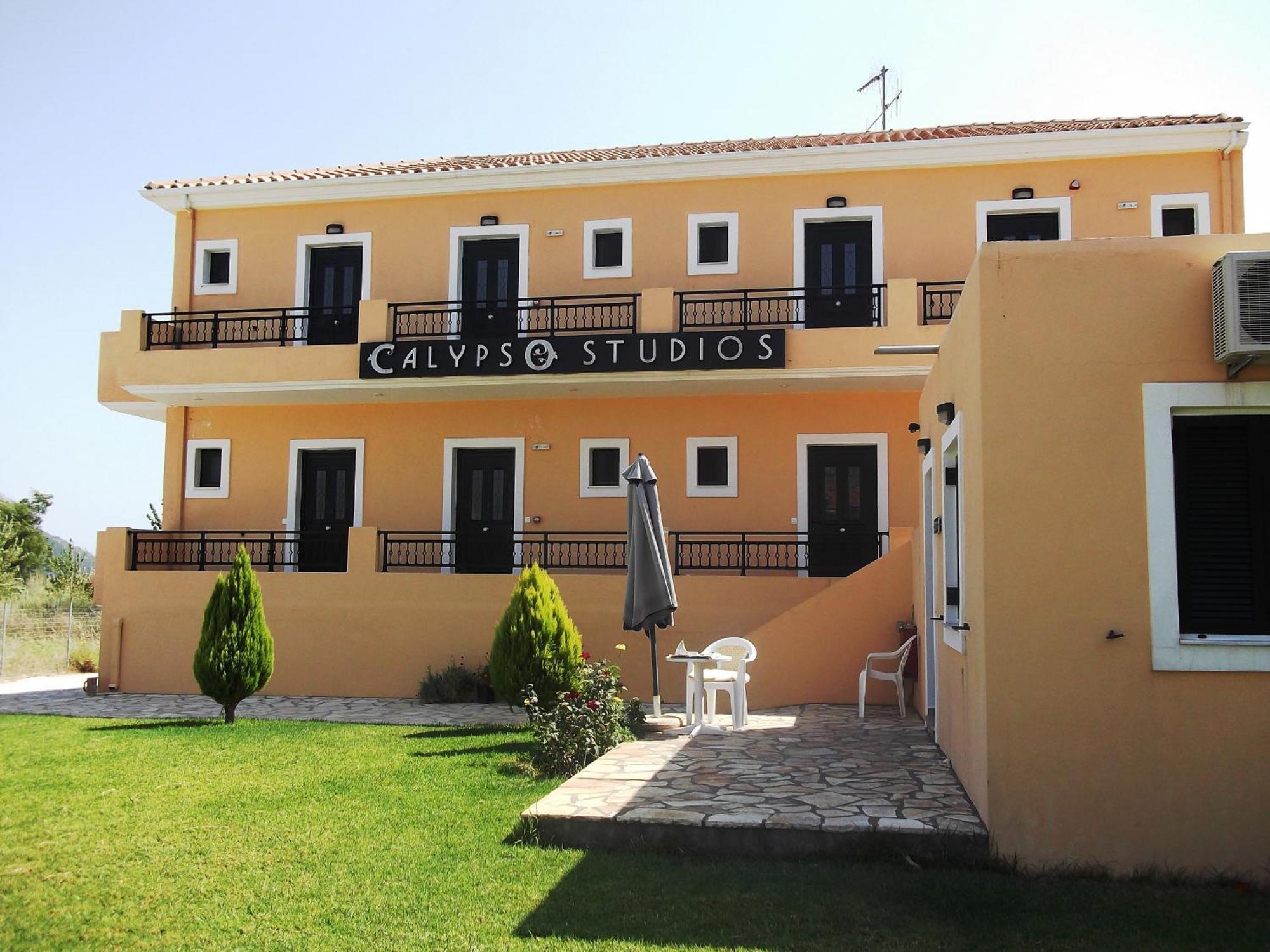 Calypso Luxury Studios Василики Экстерьер фото